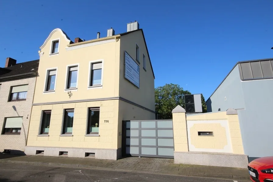  - Haus kaufen in Mönchengladbach - Einfamilienhaus in MG Geistenbeck!