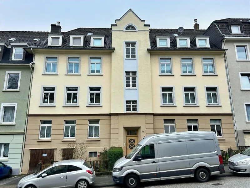  - Wohnung kaufen in Wuppertal - Charmante 3-Zimmer-Erdgeschosswohnung mit Altbaucharme