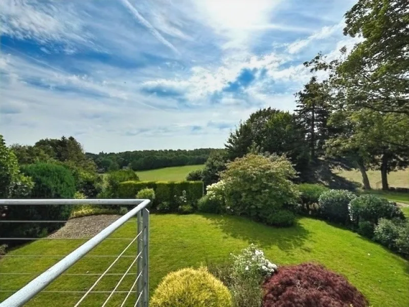 Blick von der Terrasse im Erdgeschoss