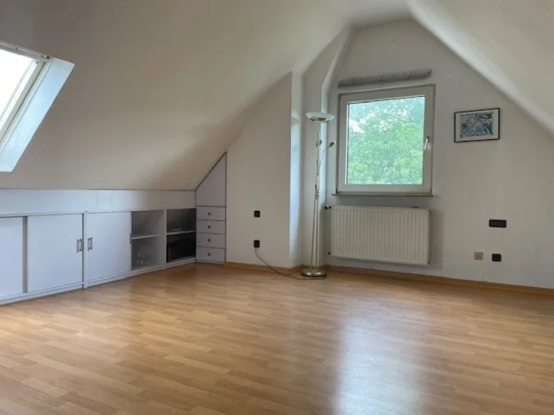 Studiozimmer Dachgeschoss