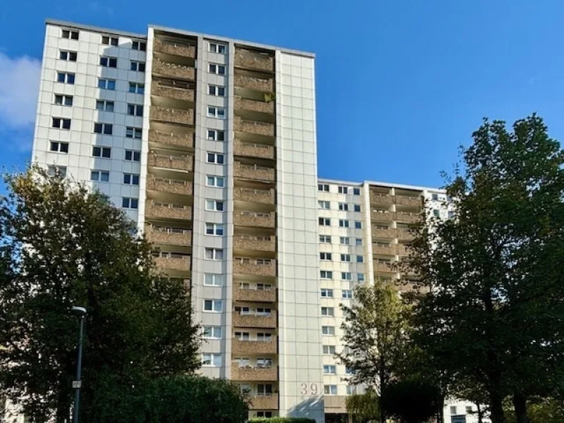 Titelbild - Wohnung kaufen in Wuppertal - Großzügig und sofort verfügbar