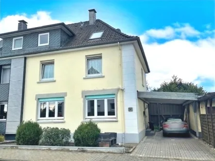 Titelbild - Haus kaufen in Radevormwald - Radevormwald - in ruhiger, zentraler Lage