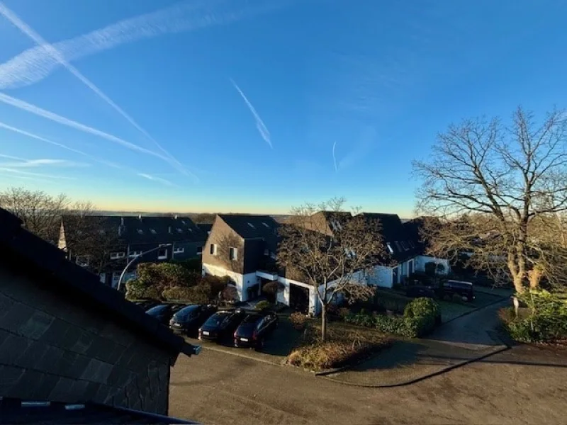 Blick aus dem Fenster im Dachgeschoss