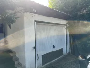 Großzügige Garage