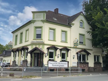 Außenansicht - Gastgewerbe/Hotel kaufen in Kamen - Historische Gewerbefläche mit Wohnmöglichkeit in der Gastronomiebranche in Südkamen