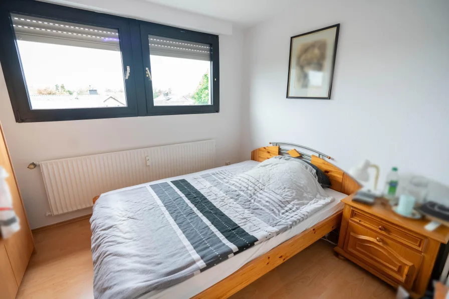 Schlafzimmer DG