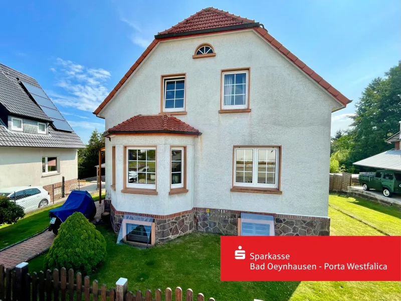 Frontansicht - Haus kaufen in Bad Oeynhausen - Ruhiges Wohnen in gefragter Lage