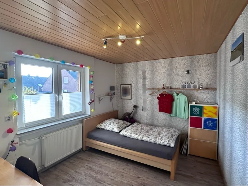 Kinderzimmer EG