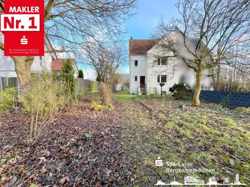 Außenansicht - Haus kaufen in Bönen - Kleingewerbler aufgepasst - Wohn- o. Bürogebäude mit Platz für Halle und Stellflächen