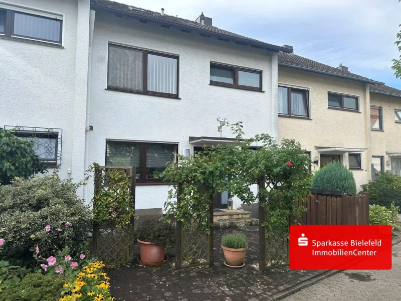  - Haus kaufen in Bielefeld - Klassisches Reihenmittelhaus in Theesen