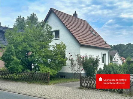  - Haus kaufen in Bielefeld - Einfamilienhaus mit großem Baugrundstück in der beliebten Senne