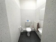 Bürogebäude-WC 