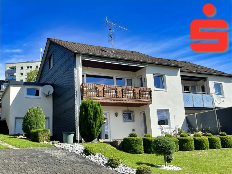 Außenansicht - Haus kaufen in Neunkirchen - Sonniges Wohnen mit Blick über Neunkirchen-Salchendorf