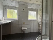 Badezimmer im Dachgeschoss