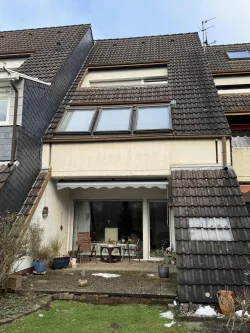 Ansicht von Westen - Haus kaufen in Iserlohn - Warum nicht ein Reihenhaus!