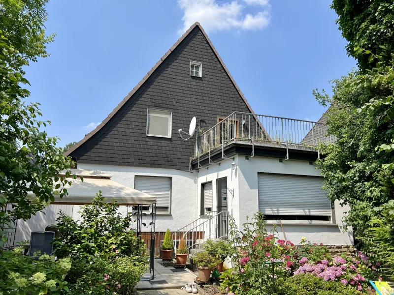 Gartenansicht - Haus kaufen in Dortmund - Beliebte Lage mit großem Grundstück...