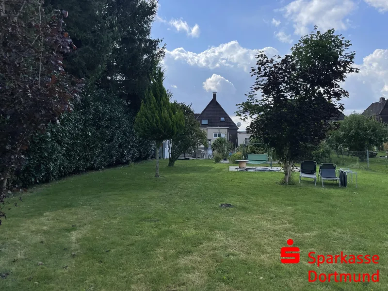 Garten - Haus kaufen in Dortmund - Leben im Grünen - Freistehendes Haus mit weitläufigem Garten