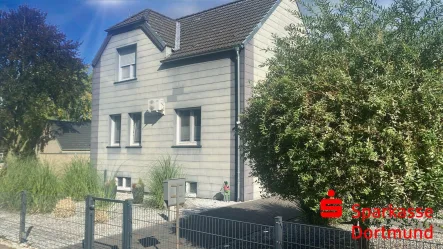 Außenansicht  - Haus kaufen in Dortmund - Modernisiertes Einfamilienhaus in ruhiger Lage - Ihr neues Zuhause im Grünen 