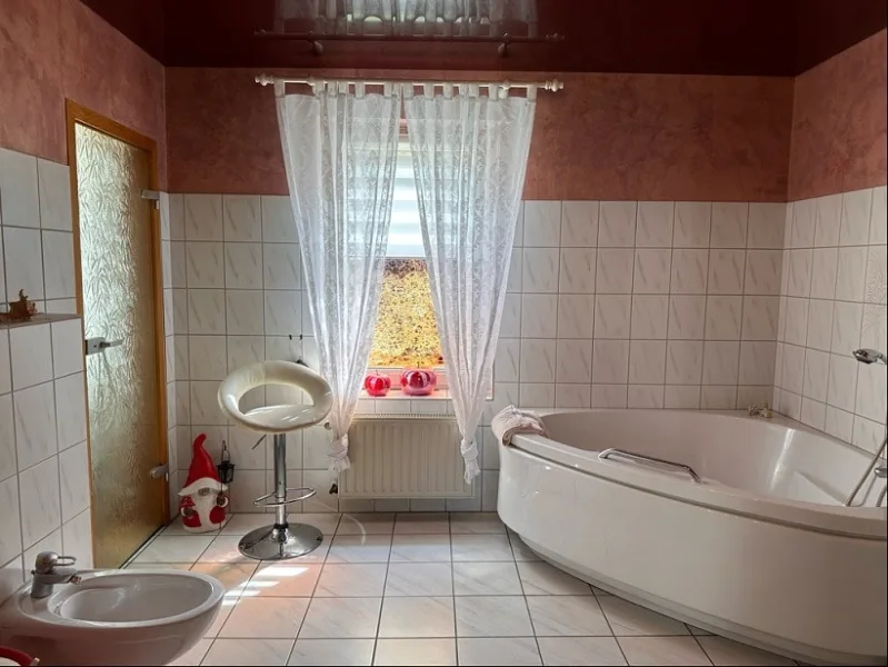 Badezimmer OG Bild 1