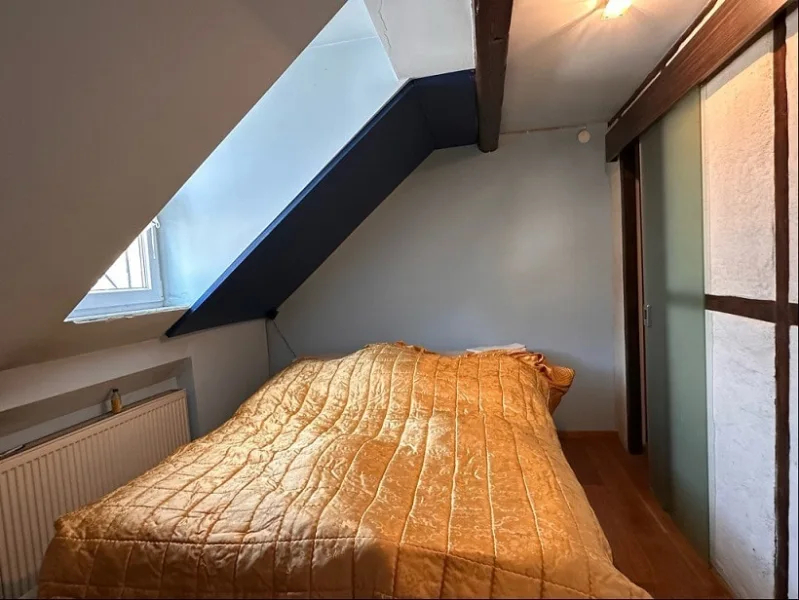 Schlafzimmer DG