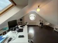 Büro im Spitzboden