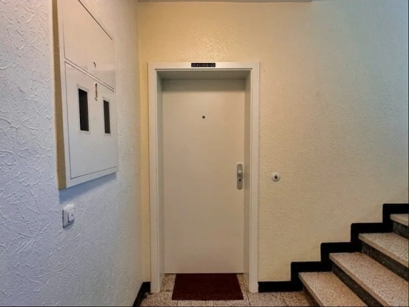 Wohnungstür