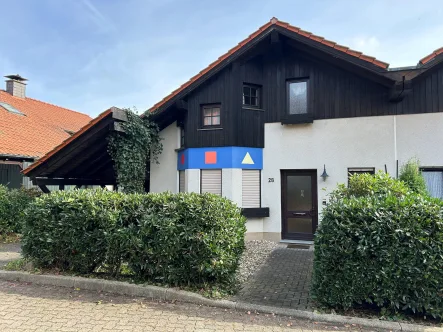 Ansicht - Haus kaufen in Lüdenscheid - Doppelhaushälfte mit Einliegerappartement in Stüttinghausen