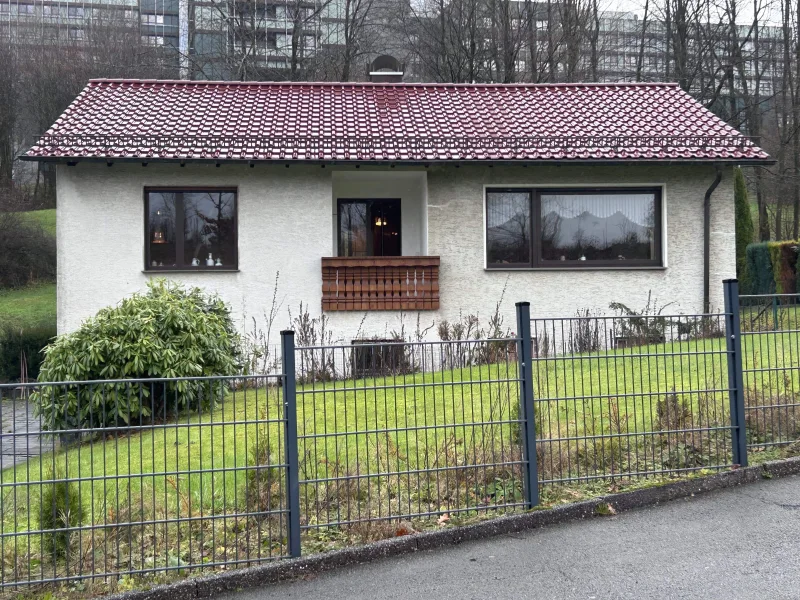 Ansicht - Haus kaufen in Lüdenscheid - Sehr schöne Lage