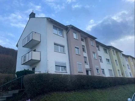 Hausansicht - Wohnung kaufen in Hagen - Moderne 3 Zimmer-Eigentumswohnung mit Balkonin ruhiger Wohnlage von Hagen-Haspe/Kipper