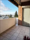 Überdachter Balkon mit Markise