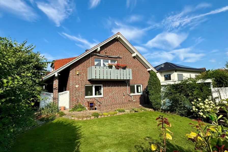 Gartenseite - Haus kaufen in Löhne - Jung, stilvoll, einzigartig!