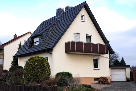 Einfahrt Garage - Haus kaufen in Enger - Dieses Haus zaubert Ihnen ein Lächeln ins Gesicht!