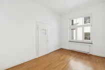 Zimmer 2 EG-Wohnung