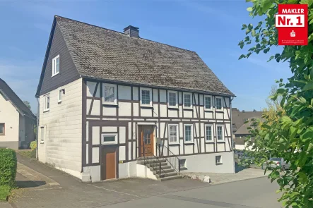 fio 2965024a Ansicht - Haus kaufen in Olsberg - Wohnen mitten in der Stadt - hier gibt es nur kurze Wege!Charmantes EFH in Olsberg-Stadt