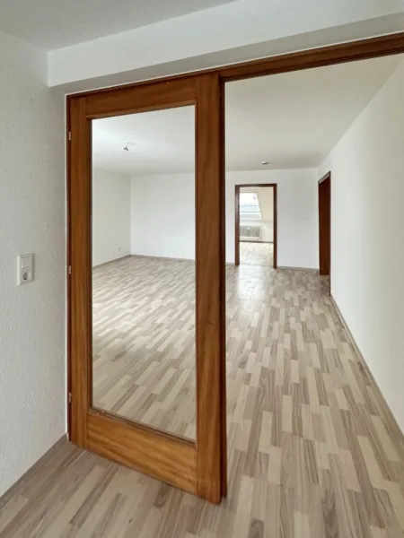 3003084o Wohnung DG Wohnen