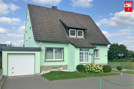 3007084a Ansicht fio - Haus kaufen in Brilon - Vollständig renoviertes Einfamilienhaus sucht Sie als neuen Eigentümer! 