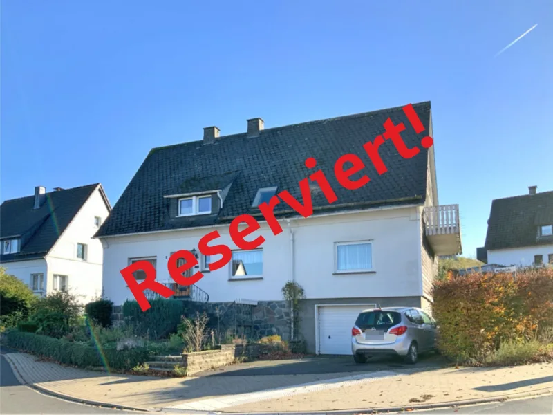 3024114a Ansicht reserviert - Haus kaufen in Olsberg - Ideal für Handwerker!Renovierungsbedürftiges EFH in guter Wohnlage von Olsberg-Bigge