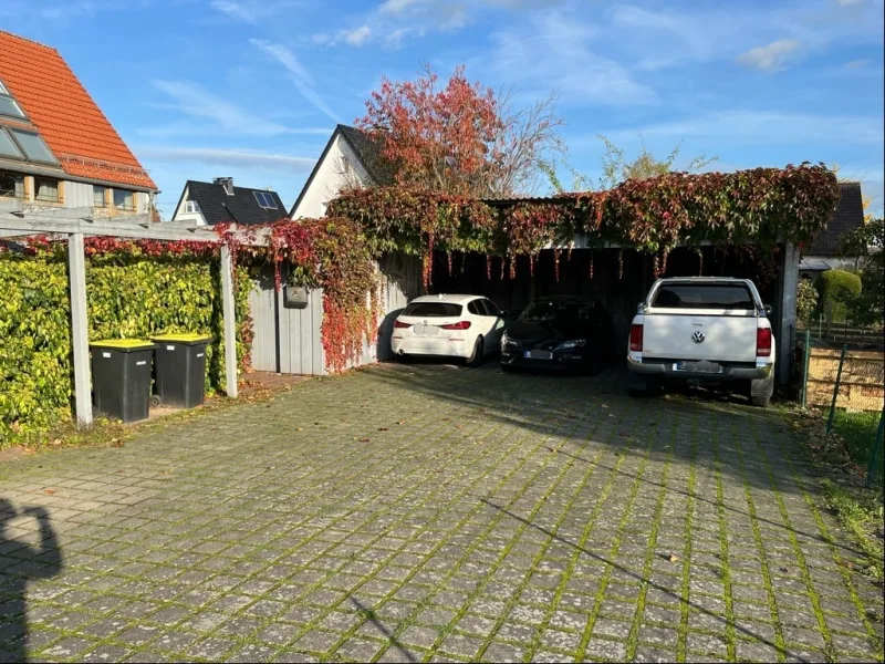 Carportstellplätze für jede Partei