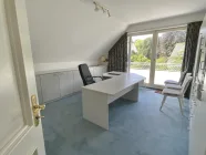 Büro/ Gästezimmer mit (West-)Balkon