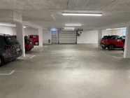 großzügige Tiefgarage