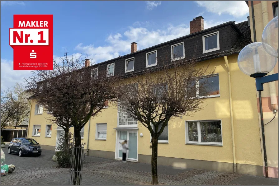 Straßenansicht - Haus kaufen in Lippstadt - rd. 801 m² Wfl. / 14 Wohnungen von ca. 23 m² bis 96 m² Wfl. im Zentrum von Lippstadt