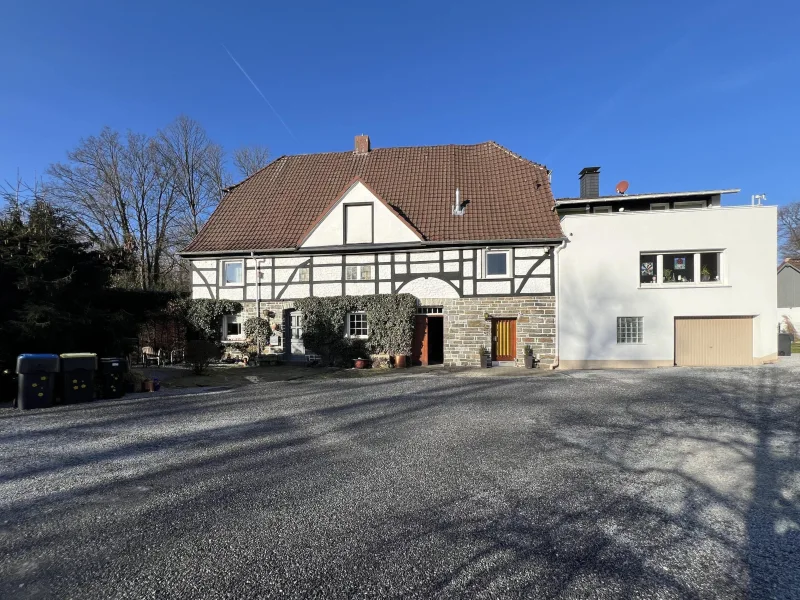 Außenansicht - Haus kaufen in Hemer - Zweifamilienhaus in Hemer