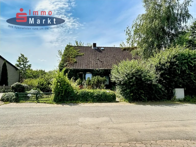 Hausansicht - Haus kaufen in Porta Westfalica - Haus für Handwerker!