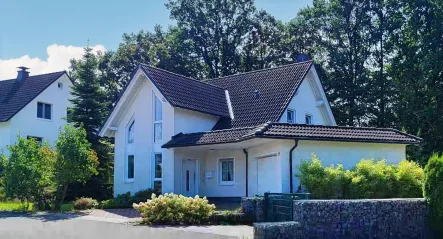  - Haus kaufen in Schmallenberg - Aussicht zu vergeben