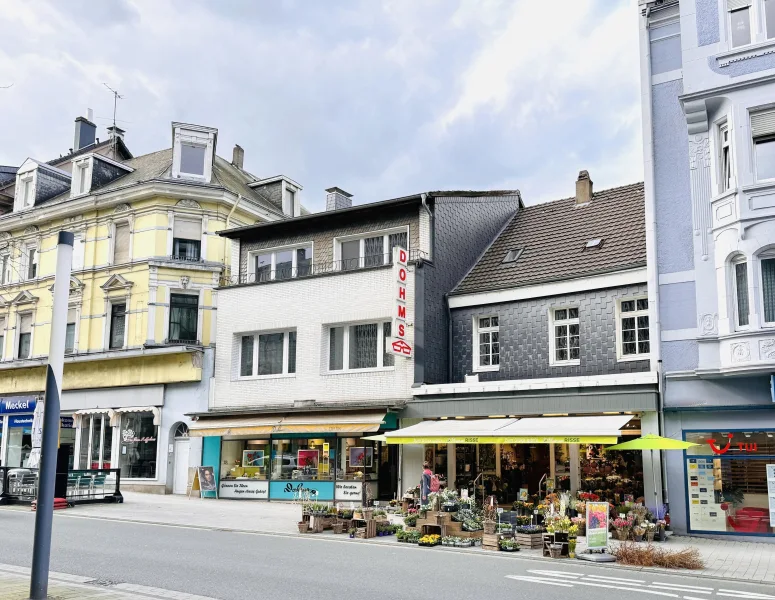 Ansicht - Haus kaufen in Gevelsberg - *** Renditeperle ***Wohn- und GeschäftshausTop-Lage von Gevelsberg