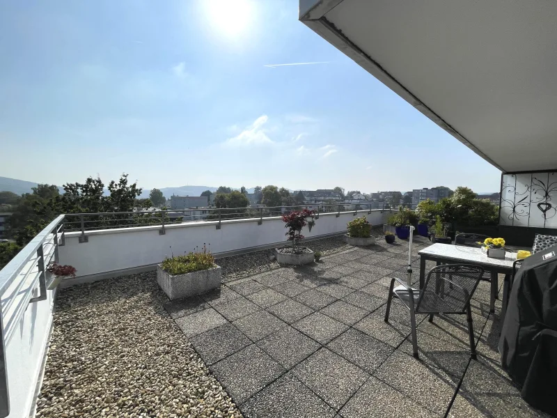 Dachterrasse nach Süden mit Weitsicht