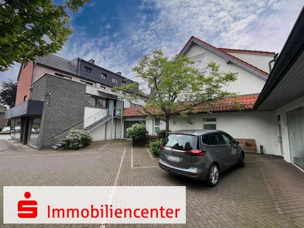 Aussenansicht - Zinshaus/Renditeobjekt kaufen in Datteln - *** DIESE IMMOBILIE BIETET TOLLE MÖGLICHKEITEN ZUR EIGENNUTZUNG  (privat und geschäftlich) UND VERMIETUNG ***MIT HOCHWERTIGER ARCHITEKTENWOHNUNG