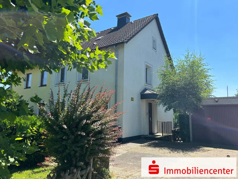  - Haus kaufen in Waltrop - * * * Rohdiamant sucht neuen Eigentümer * * *Einfamilienhaus mit tollem Garten und Garage in Waltrop