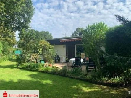 Rückansicht - Haus kaufen in Dorsten - Viel Platz - auch für eine große Familie - alles auf einer Ebene!