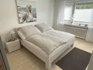 Eines der Schlafzimmer im Erdgeschoss